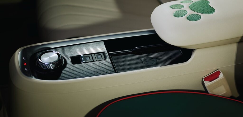 ora-good-cat-pistachio-green-06