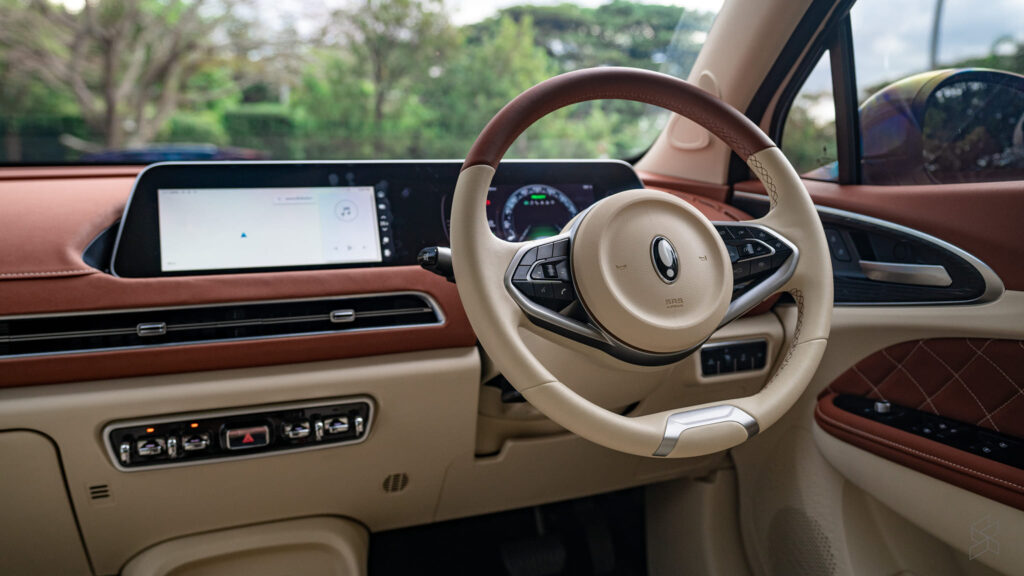 Ora Good Cat Center Console