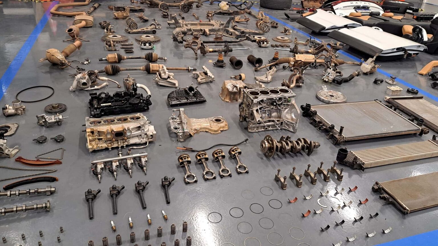 Haval-H6-Hybrid-Disassembly-2