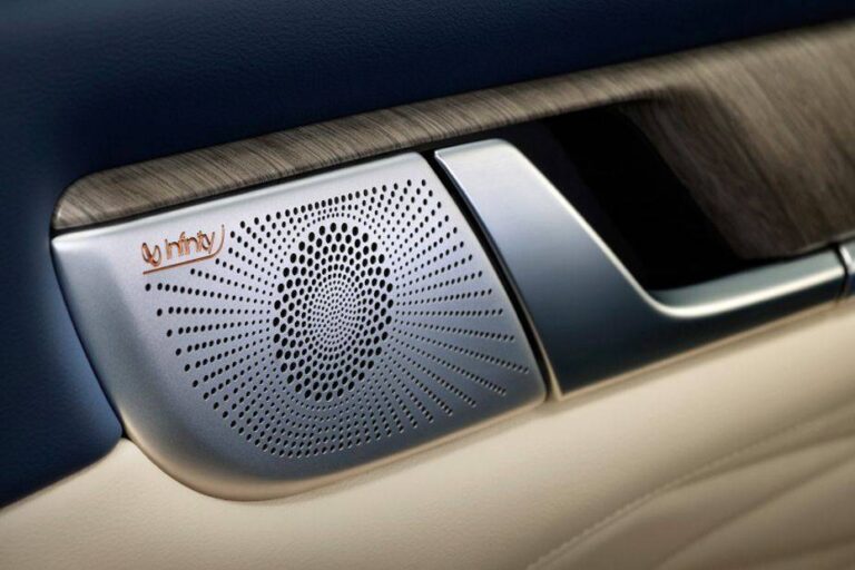 gwm-tank-500-speakers-view